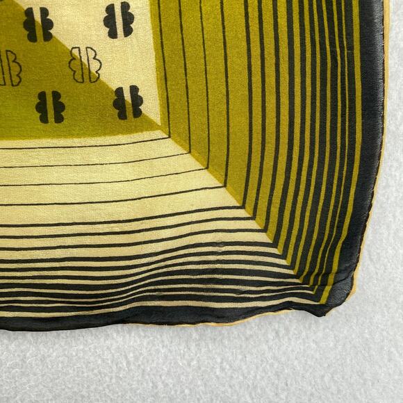 Silk Chiffon Scarf Hand Rolled Geometric Printed Wrap Square Green Black 31" Vtg - Picture 4 of 13